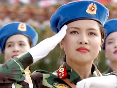 Nữ quân y đeo quân hàm Trung tá chỉ mang tính tượng trưng