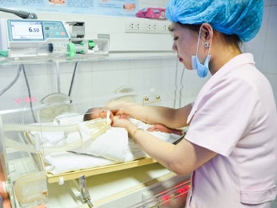Sản phụ bị bắn trọng thương: Con tử vong, đạn vẫn ở trong người mẹ