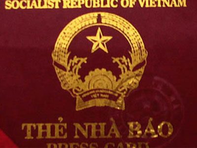 Thu thẻ nhà báo nguyên Phó tổng Thư ký tòa soạn Báo Thanh Niên Online