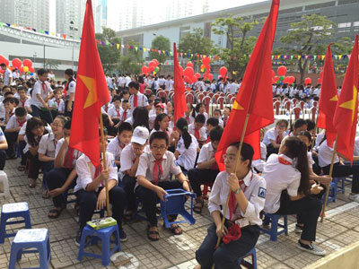 Khai giảng gọn gàng, vui phần hội