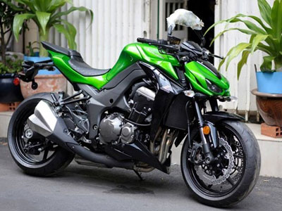 4 môtô 1.000 phân khối chính hãng tại Việt Nam
