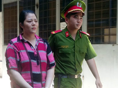 Điều tra tiếp vụ kiều nữ lừa tình giáo sư, chiếm 17 tỷ