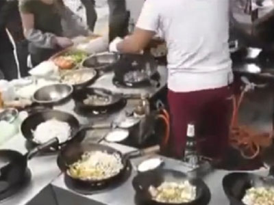 Clip: Những con người có khả năng làm việc nhanh như máy