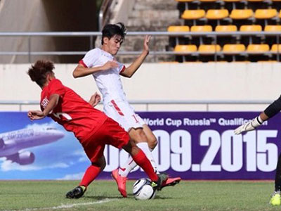 Thảm bại Thái Lan, 4 sao U19 Việt Nam vẫn "vớ bẫm"