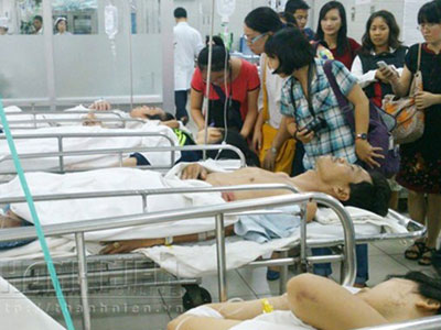 "Xe khách Phương Trang chạy nhanh lắm, không ai kịp né"
