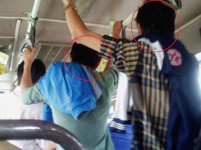 Bắt gọn 2 đối tượng rủ nhau trộm cắp trên xe buýt Hà Nội