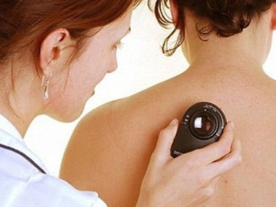 Cách phân biệt mụn nhọt thông thường và ung thư da