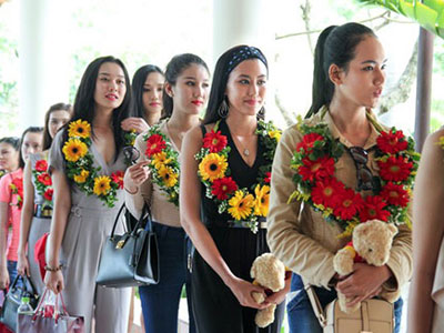Top 70 Hoa hậu Hoàn vũ Việt Nam 2 miền Nam - Bắc hội ngộ khoe sắc