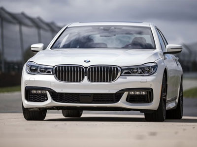 BMW 7-Series thế hệ mới đã có giá bán