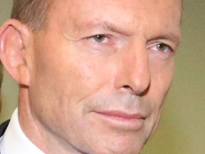 Ông Tony Abbott lên tiếng