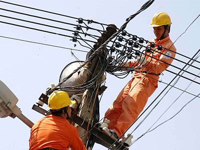 Bán điện đồng giá - hơn 80% khách hàng sẽ tốn thêm tiền
