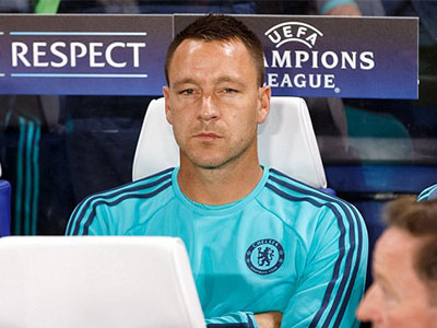 Bị ruồng bỏ, Terry ủ mưu "lật ghế" Mourinho?