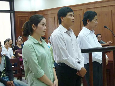 Xử phúc thẩm vụ tiêm nhầm vắc-xin khiến 3 trẻ tử vong
