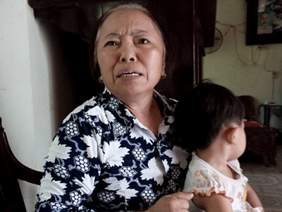 Hà Nội: Mẹ chết, hai con nguy kịch nghi do ăn lê