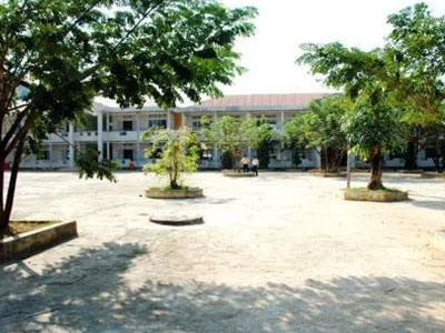 Nam sinh lớp 12 đâm chết người đi trả thù