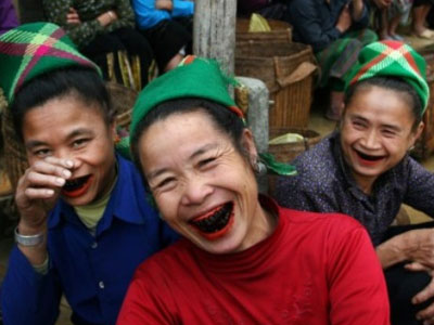 Ba anh em được đặt tên Trâu - Bò - Bê đặc biệt nhất ở Việt Nam