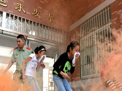 Trung Quốc: Diễn tập chữa cháy, hơn 190 học sinh bị thương