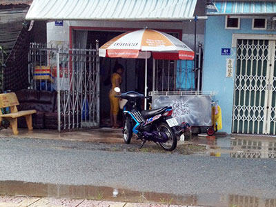 Truy bắt nghi can cúp cầu dao điện rồi đâm chết bạn nhậu
