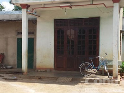 Lên cơn tâm thần, con trai chém cha ruột tử vong