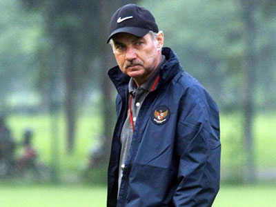 Thông tin HLV Alfred Riedl qua đời chỉ là tin đồn thất thiệt