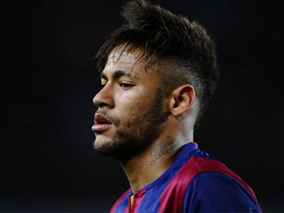 Dính cáo buộc trốn thuế, Neymar bị phong tỏa tài sản