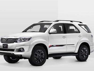 Toyota Việt Nam ra mắt Fortuner TRD Sportivo 2015