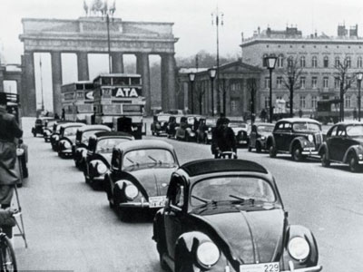 Hitler khiến bê bối khí thải của Volkswagen bùng phát?
