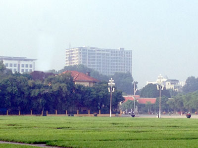 Cao ốc cạnh Lăng Bác có thuộc Khu trung tâm chính trị Ba Đình?