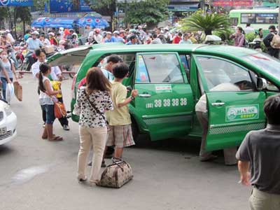 Người Việt "chi tiêu bí ẩn" 14 triệu đồng/năm