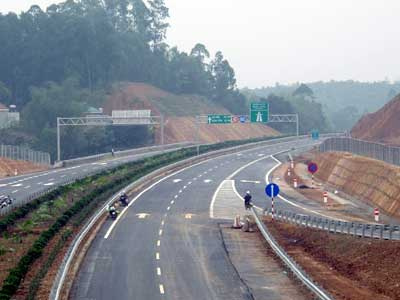 Ngân hàng có thể rút tiền ở nước ngoài về cho vay giao thông