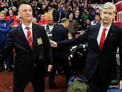 Van Gaal chê Wenger ít danh hiệu, Arsenal "kém tắm"