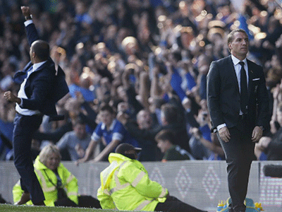 Everton 1-1 Liverpool: Sai lầm phủ bóng derby Merseyside