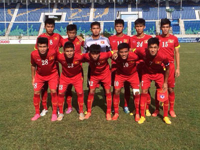 Thắng Đông Timor, U-19 VN giữ vững ngôi đầu bảng