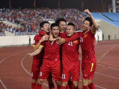 Việt Nam 1-1 Iraq: Công Vinh ghi bàn. Việt Nam đánh rơi chiến thắng ở phút cuối cùng