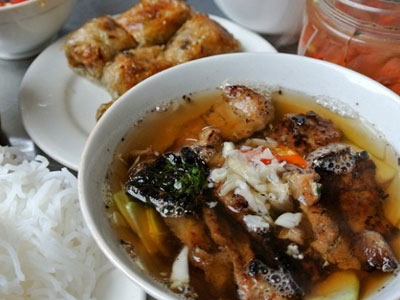 Rùng mình phổi như xơ mướp, đen như bồ hóng vì... bún chả