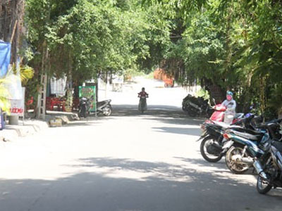 Cặp vợ chồng bị truy sát lúc rạng sáng
