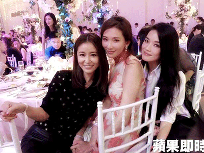 Vì sao Lâm Tâm Như không nhận hoa cưới của Huỳnh Hiểu Minh?