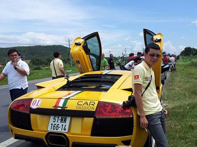 Chân dung anh trai ruột rất ít người biết của Hồ Ngọc Hà