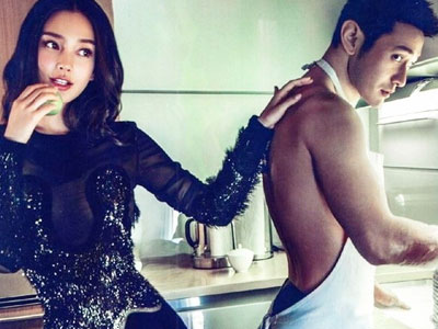 Huỳnh Hiểu Minh cởi trần rửa bát vì Angelababy