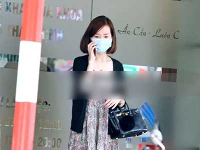 Hot girl Ly "Kute" có bầu hơn 3 tháng với Mạc Hồng Quân