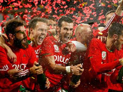 Vòng loại Euro 2016: 19 đội đã đến Pháp và bốn tấm vé cuối