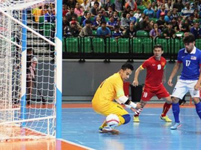 Sốc: Futsal Việt Nam thua Malaysia