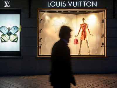 Vì sao thương hiệu Louis Vuitton ngày càng mất giá?