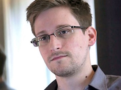 Bà Hillary khuyên 'kẻ lộ mật' Snowden không nên về Mỹ
