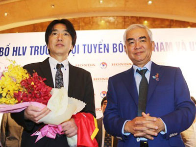 VFF phải đền bù tiền tỷ nếu sa thải HLV Miura