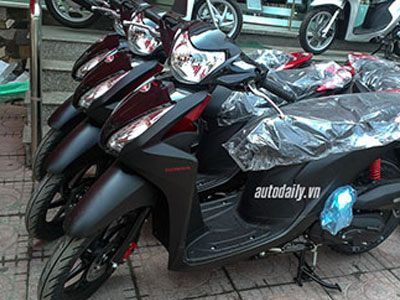 Vừa ra mắt, Honda Vision lại bị làm giá