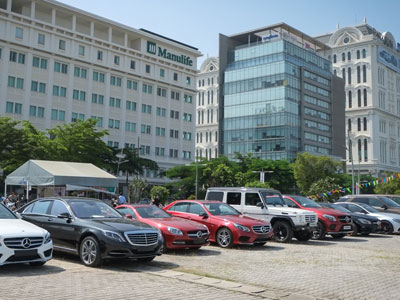 Dàn xe "Mẹc" đổ bộ Triển lãm Ôtô Việt Nam 2015