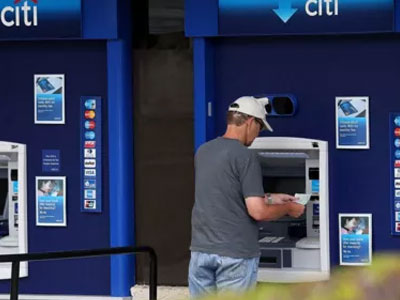Máy ATM sẽ quét tròng mắt mới cho rút tiền