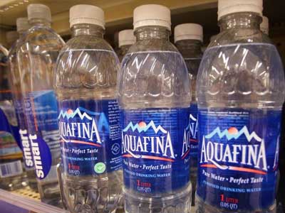 Sự thật việc PepsiCo thừa nhận Aquafina làm từ nước máy