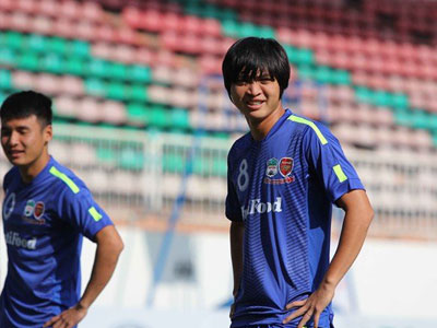 Hé lộ bản hợp đồng giữa Tuấn Anh và CLB Yokohama